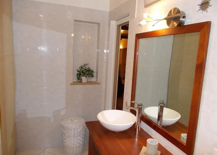 Le Campanin Μεντόν